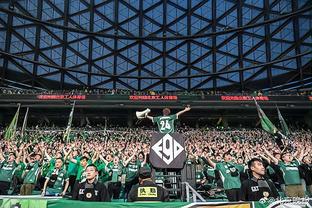 HLV Kawasaki: Mặc dù thi đấu liên tục, đội bóng vẫn rất quyết tâm và được ra sân trở lại.